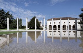 Architecture - <p>Tadao Ando, Fabrica, Benetton Group, Treviso, Italy</p>